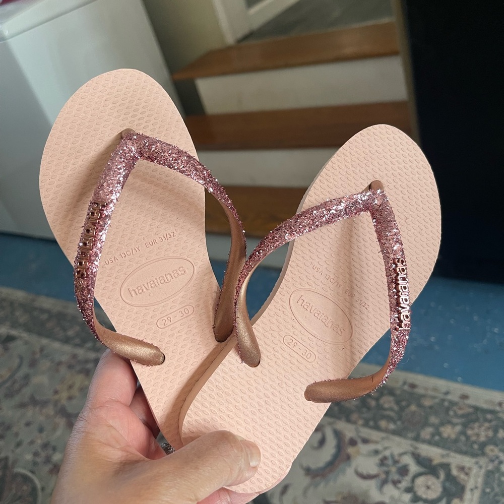 New Havaianas Girls Flip Flops